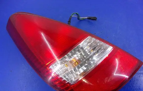 Suzuki Liana Rear/tail lights