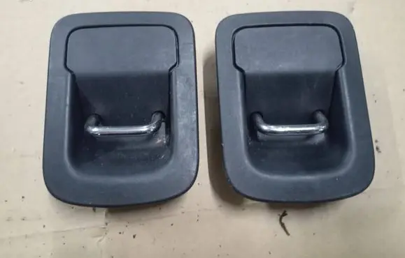 Ford S-MAX Bracket in trunk/boot 
