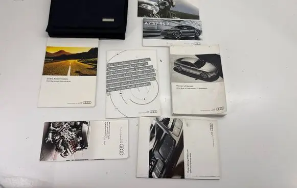 Audi A7 S7 4G Owners service history hand book 