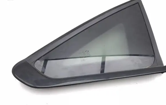 Renault Arkana Rear side window 833061935R