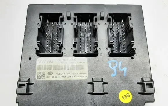 Audi A1 Comfort/convenience module 8X0907063C