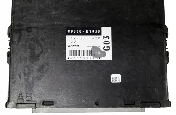 Daihatsu Sirion Wing mirror control module 89560B1030 1123001372