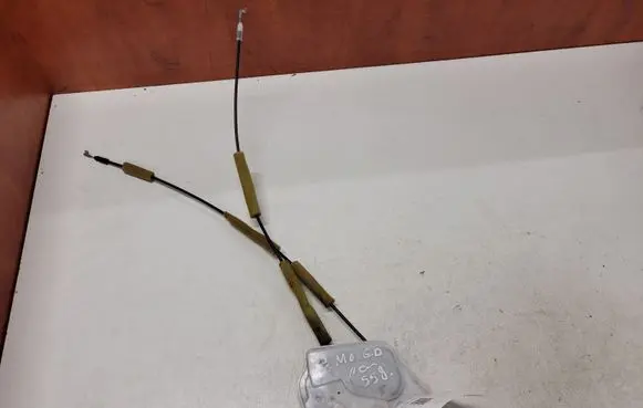 Mazda 6 Rear door lock 9K11E0417
