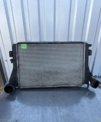 Volkswagen Golf V Intercooler radiator 1K0145803 K0145803