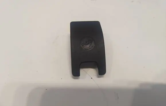 Audi A4 S4 B8 8K ISOFIX cover 8T0867187