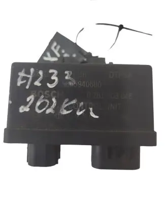 Jaguar XF Glow plug pre-heat relay 0281003048 9665940680
