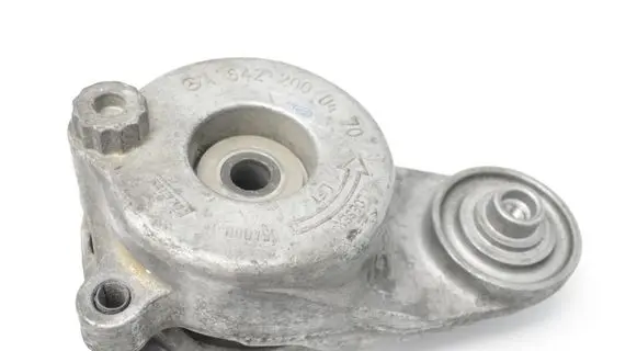 Mercedes-Benz E W211 Timing belt/chain tensioner A6422000470