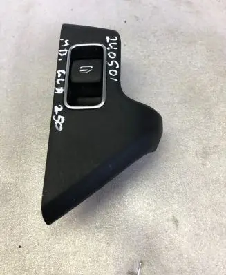 Mercedes-Benz GLA H247 Electric window control switch A1679050201