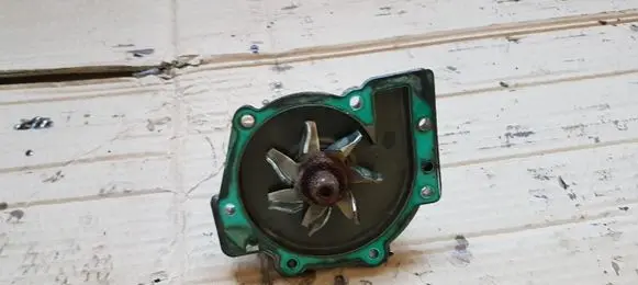 Ford Mondeo MK IV Water pump 