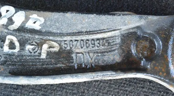 Citroen Jumper Front lower control arm/wishbone 50706934DX