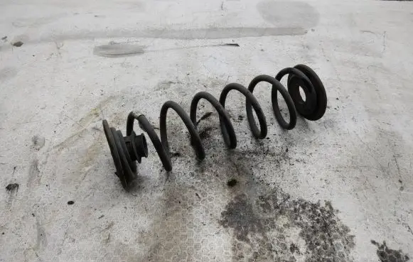Skoda Octavia Mk3 (5E) Rear coil spring 5Q0511121