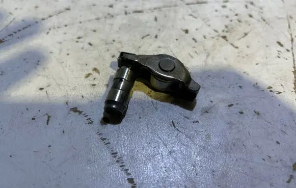 Dodge Durango III Valve rocker arm 