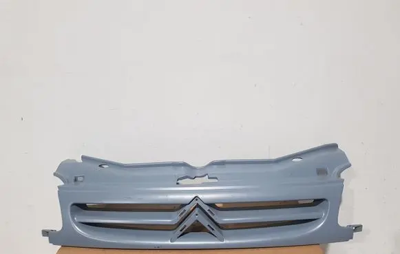 Citroen Berlingo Quarter panel pressure vent 9635604880