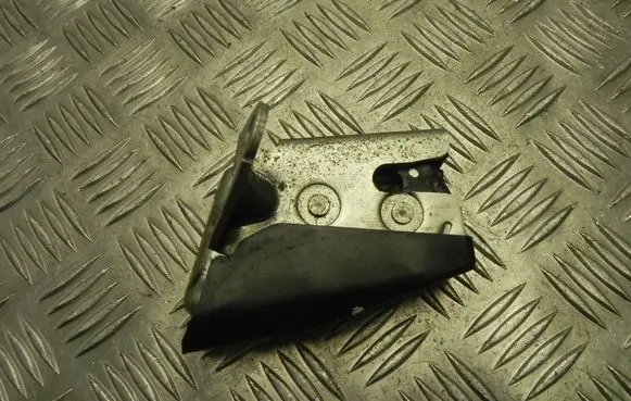 Nissan NV200 Rear door lock loop/hook striker T5981