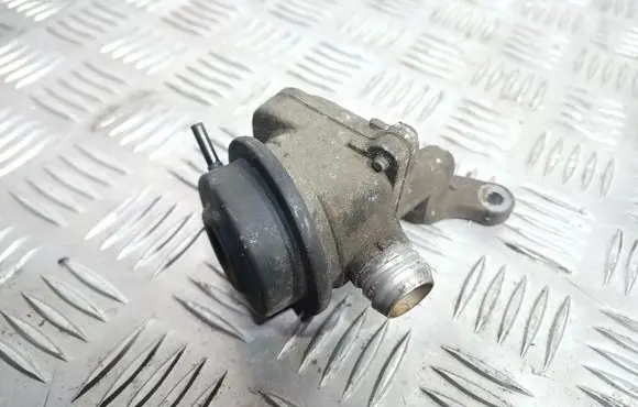 Mercedes-Benz A W168 Vacuum valve 