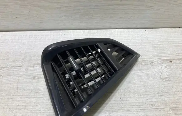 Ford Ecosport Dashboard side air vent grill/cover trim cn15n018d08