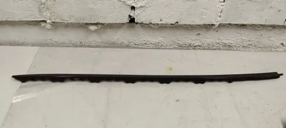 Roof trim bar molding cover
