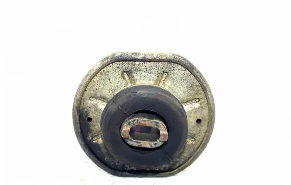 Volkswagen Transporter - Caravelle T4 Engine mount bracket
