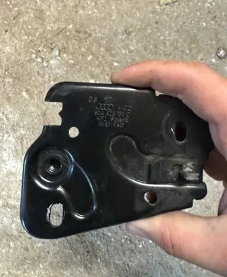Audi Q5 SQ5 Engine bonnet/hood lock/latch loop/hook 80A823186C