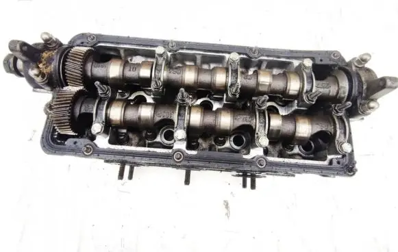 Engine head