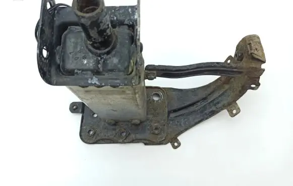Mercedes-Benz E W211 Front bumper shock/impact absorber 