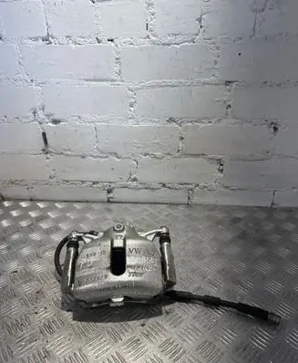 Skoda Octavia Mk3 (5E) Front brake caliper 5Q0615124