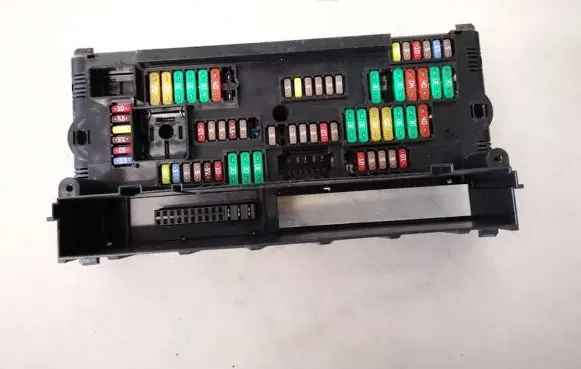 BMW 5 GT F07 Fuse box set 925281503 9252815-03