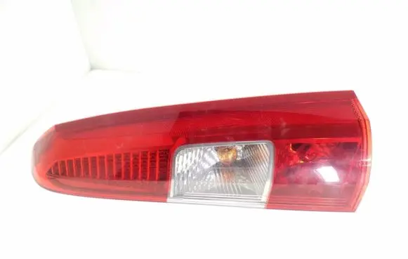 Volvo XC70 Rear/tail lights