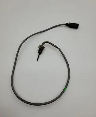 Skoda Superb B8 (3V) Exhaust gas temperature sensor 04L906088BL
