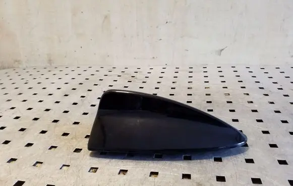 BMW X6 E71 Roof (GPS) antenna cover 50010184