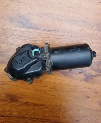 Nissan Primera Wiper motor 28810AU310 MT312