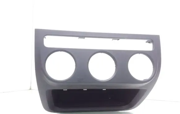 Volkswagen Tiguan Climate control/heater control trim 5M0819422