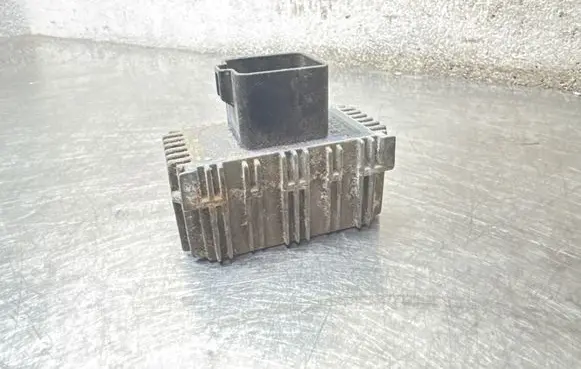 Opel Zafira A Glow plug pre-heat relay 09132691 51299008