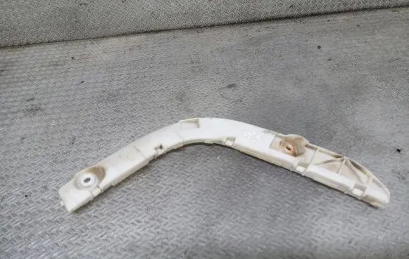 Mazda CX-7 Bumper support mounting bracket corner 