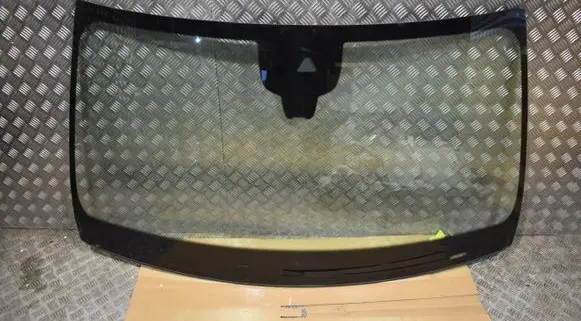 Mercedes-Benz GLE W167 Front windscreen/windshield window 