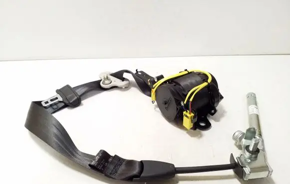 Subaru Impreza VI Front seatbelt X650987100A 628086400BG0 653937100A