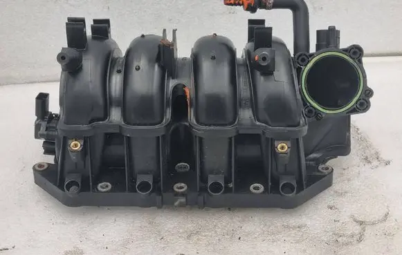Skoda Fabia Mk1 (6Y) Intake manifold 036129711FD