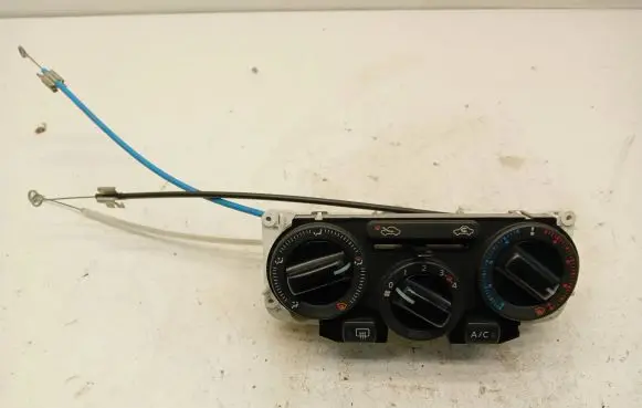 Nissan Note (E11) Climate control unit