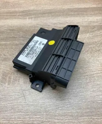 Audi A6 S6 C6 4F Power management control unit 4F0907280C 4F0910280010