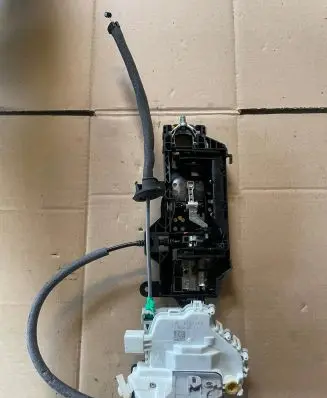Audi A5 Front door lock 8X1837015B