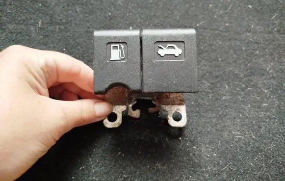 Nissan Micra Engine bonnet (hood) release handle 2791577 2791578