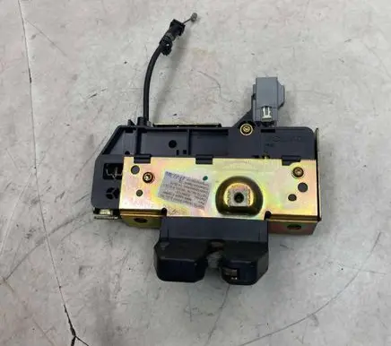 Volvo XC90 Tailgate/trunk/boot lock/catch/latch 01043418007 30349103