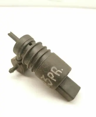 Audi A3 S3 8L Windscreen/windshield washer pump
