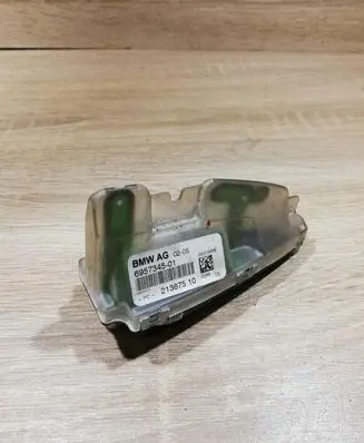 BMW 5 E60 E61 Aerial antenna amplifier 6957345