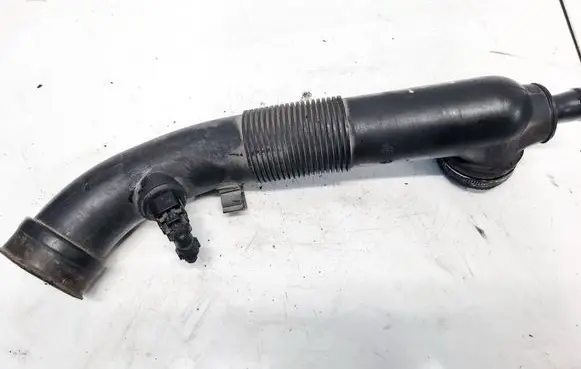 Opel Corsa D Air intake hose/pipe 55557181 467582339