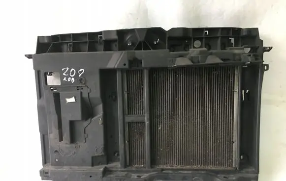 Peugeot 208 Coolant radiator