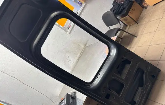 Renault Trafic II (X83) Back/rear loading door 2358CM659