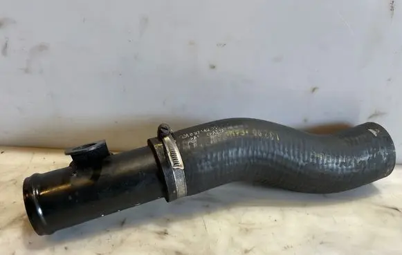 Intercooler hose/pipe