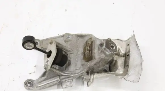 Audi A4 S4 B9 8W Engine mount bracket 4M0199308AD