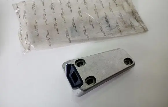 Citroen Jumper Sliding door lock 1303906080